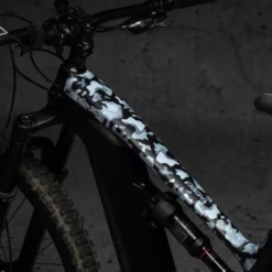 Dyedbro E-bike Frame Beschermingskit Camo - Mat Wit 6 Dyedbro E-bike Frame Beschermingskit Camo - Mat Wit -Velo Glans Verkoop 01 EB 22202