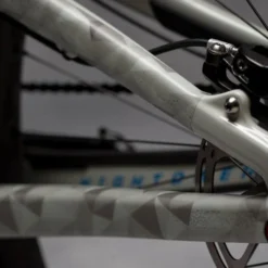 Dyedbro Kit Voor Framebescherming - Geometrisch -Velo Glans Verkoop 05 DBF11139