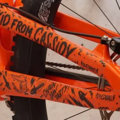 Dyedbro Kit Voor Framebescherming - Kettingzaag Zwart 9 Dyedbro Kit Voor Framebescherming - Kettingzaag Zwart -Velo Glans Verkoop 05 DBF11192