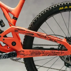 Dyedbro Dream Catcher Framebeschermingskit - Zwart Mat -Velo Glans Verkoop 7EF09C72 83A0 4B2F AE96 5C8C743135CC 1024x1024 2x