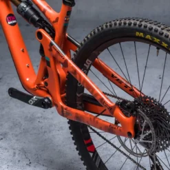 Dyedbro Frame Protectie Kit Camo - Zwart Glans -Velo Glans Verkoop Camo Black 4 1024x1024 2x