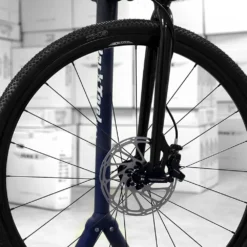 FFX-45 Disc Fixie Starre Voorvork - Zwart 13 FFX-45 Disc Fixie Starre Voorvork - Zwart -Velo Glans Verkoop IMG 9672 Square