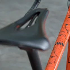 Framebescherming Sticker Road & Gravel - Sterrato Zwart -Velo Glans Verkoop Sterrato bLACK web 01 960x720