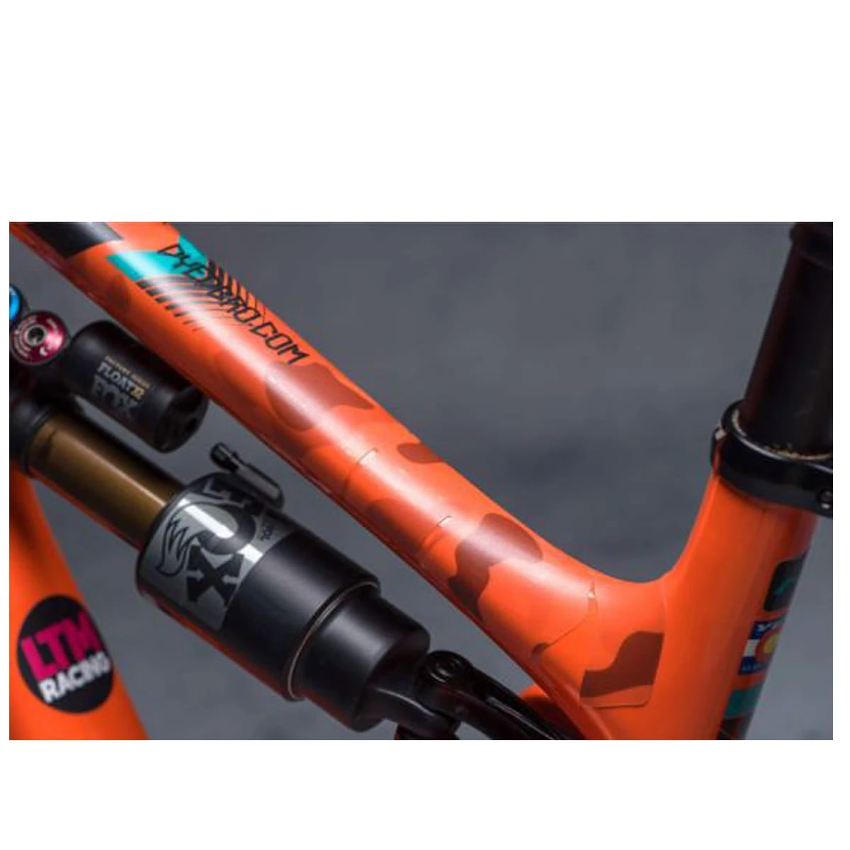 Dyedbro Montuurbeschermingsset - Camo Zwart 5 Dyedbro Montuurbeschermingsset - Camo Zwart - Afbeelding 3